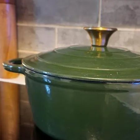 Sjarmerende I Hjerte Av By Daire *