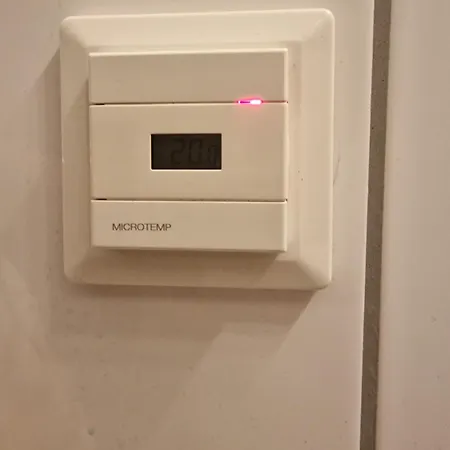 Lejlighed Sjarmerende I Hjerte Av By *