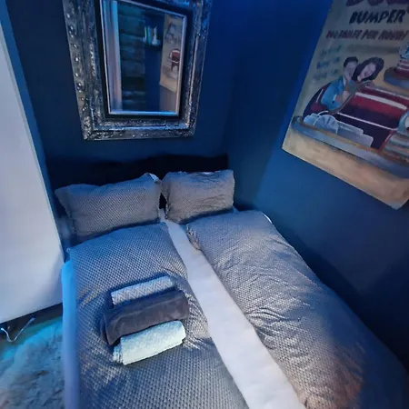 Daire Sjarmerende I Hjerte Av By *