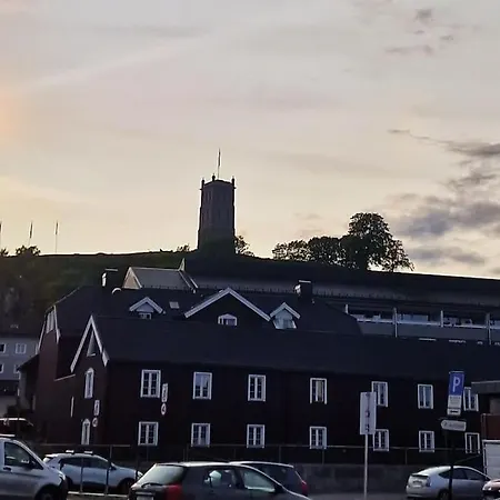 Sjarmerende I Hjerte Av By Tønsberg