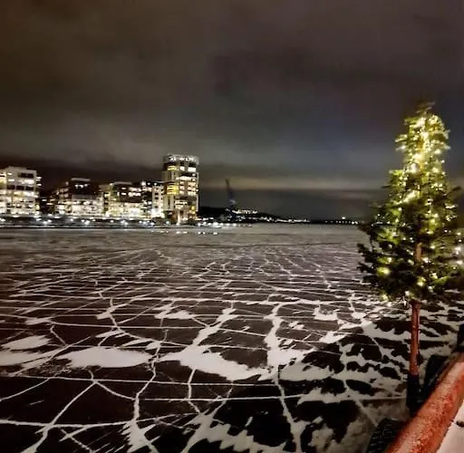 Sjarmerende I Hjerte Av By * Tønsberg
