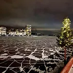 Sjarmerende I Hjerte Av By * Tønsberg