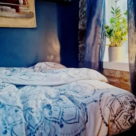 Sjarmerende I Hjerte Av By Apartmán *